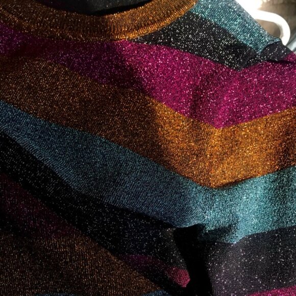 Striped Metallic Crewneck Sparkle Top - FOREVER 21. Colourful. Size Medium. - Picture 1 of 2